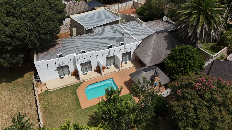 4 Bedroom Property for Sale in Flamwood North West